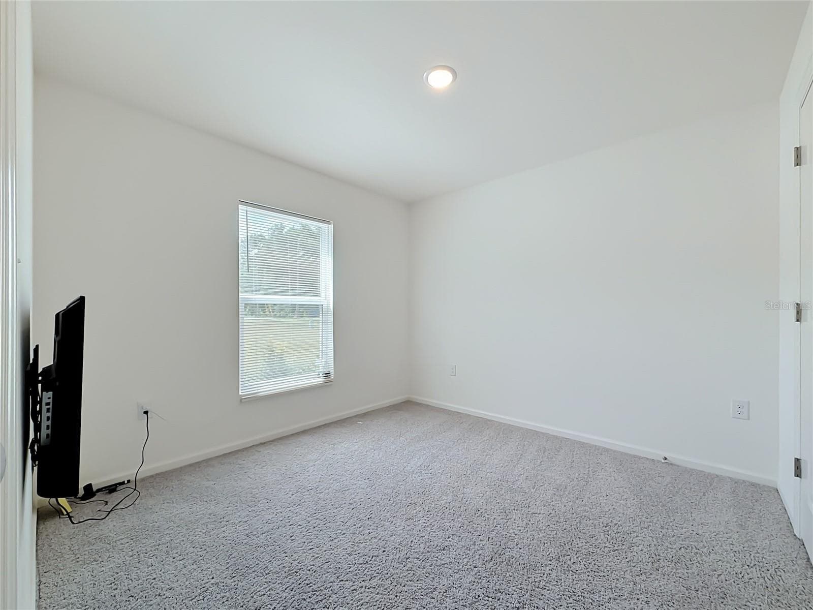 50 BAY ROAD — photo 36 of 51