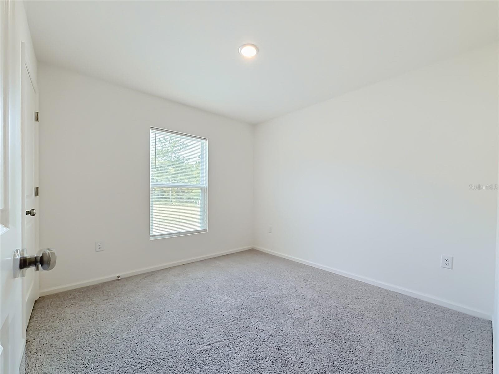 50 BAY ROAD — photo 33 of 51
