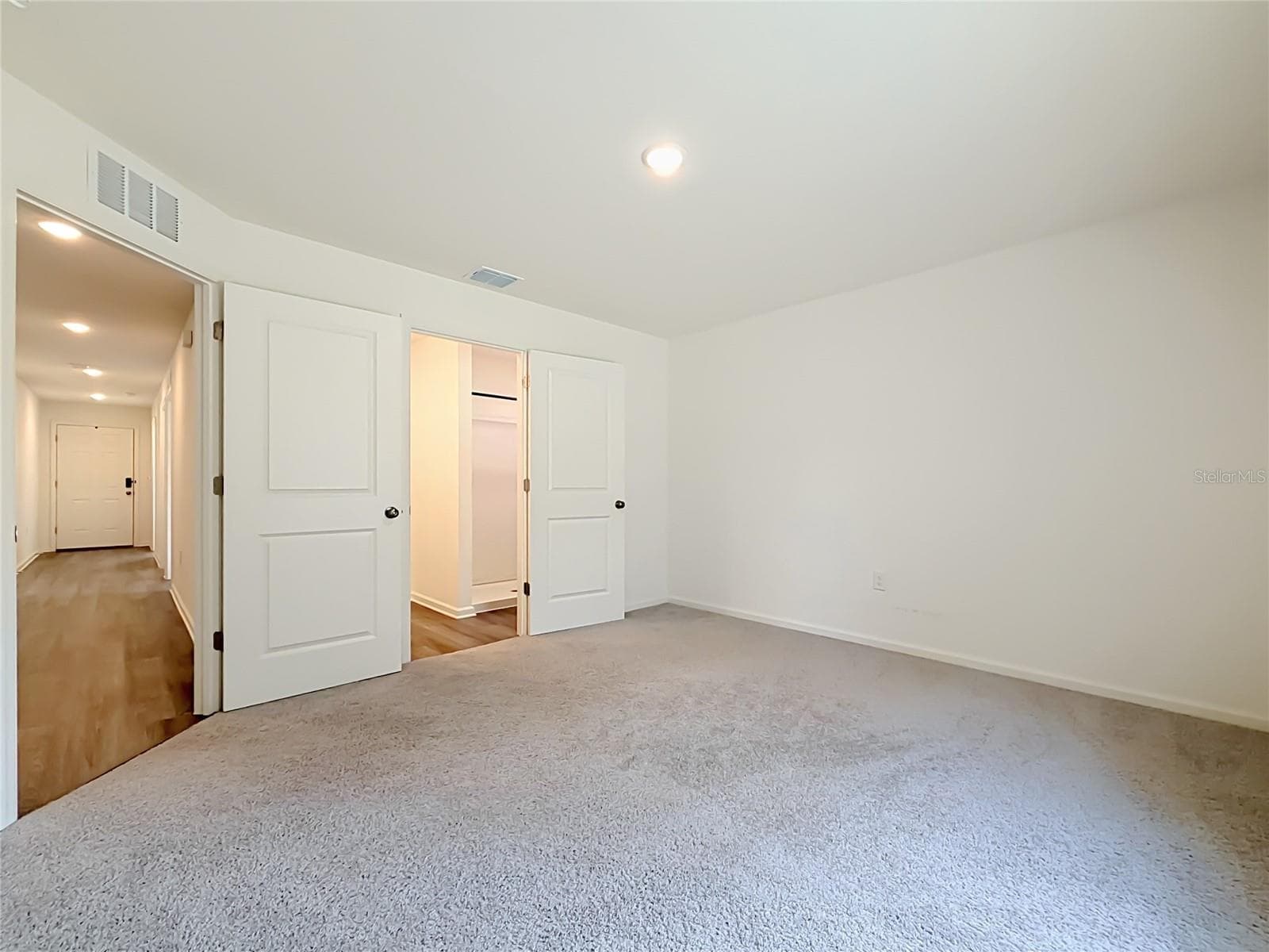 50 BAY ROAD — photo 27 of 51