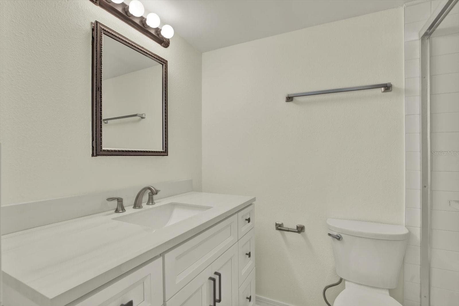 4715 BAY STREET — photo 13 of 16