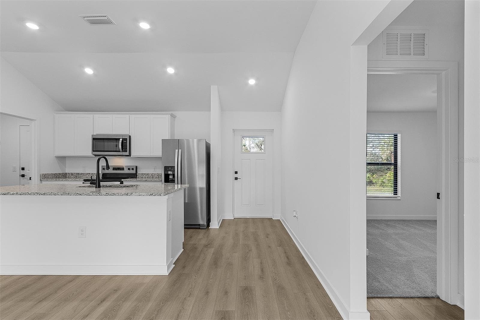 3453 WORTHINGTON AVENUE — photo 4 of 17