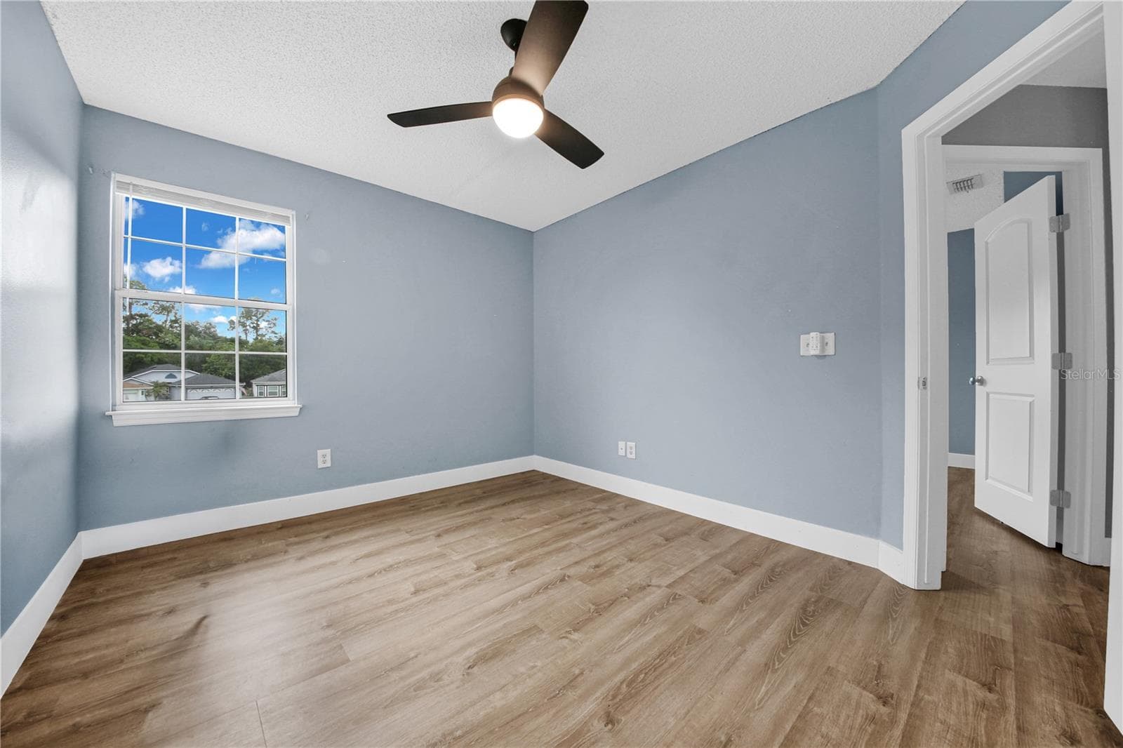 10619 MOSSY CREEK COURT — photo 21 of 37