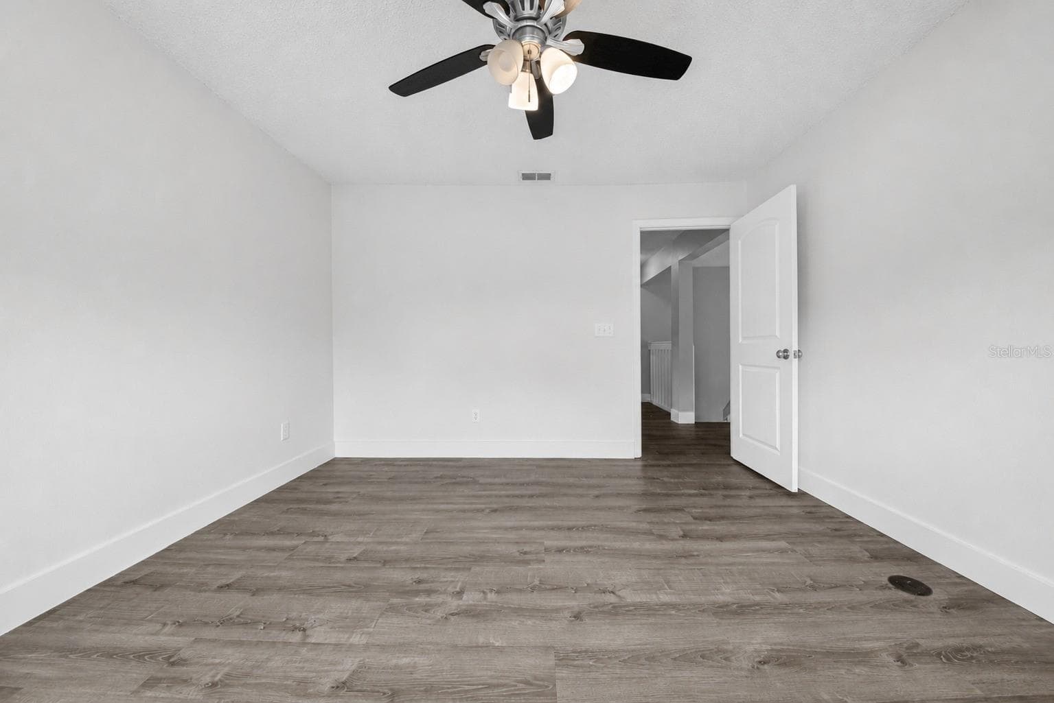 10619 MOSSY CREEK COURT — photo 19 of 37