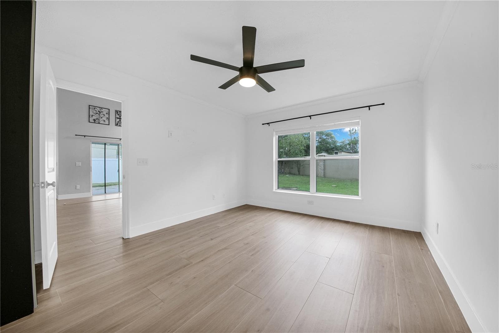 10619 MOSSY CREEK COURT — photo 13 of 37
