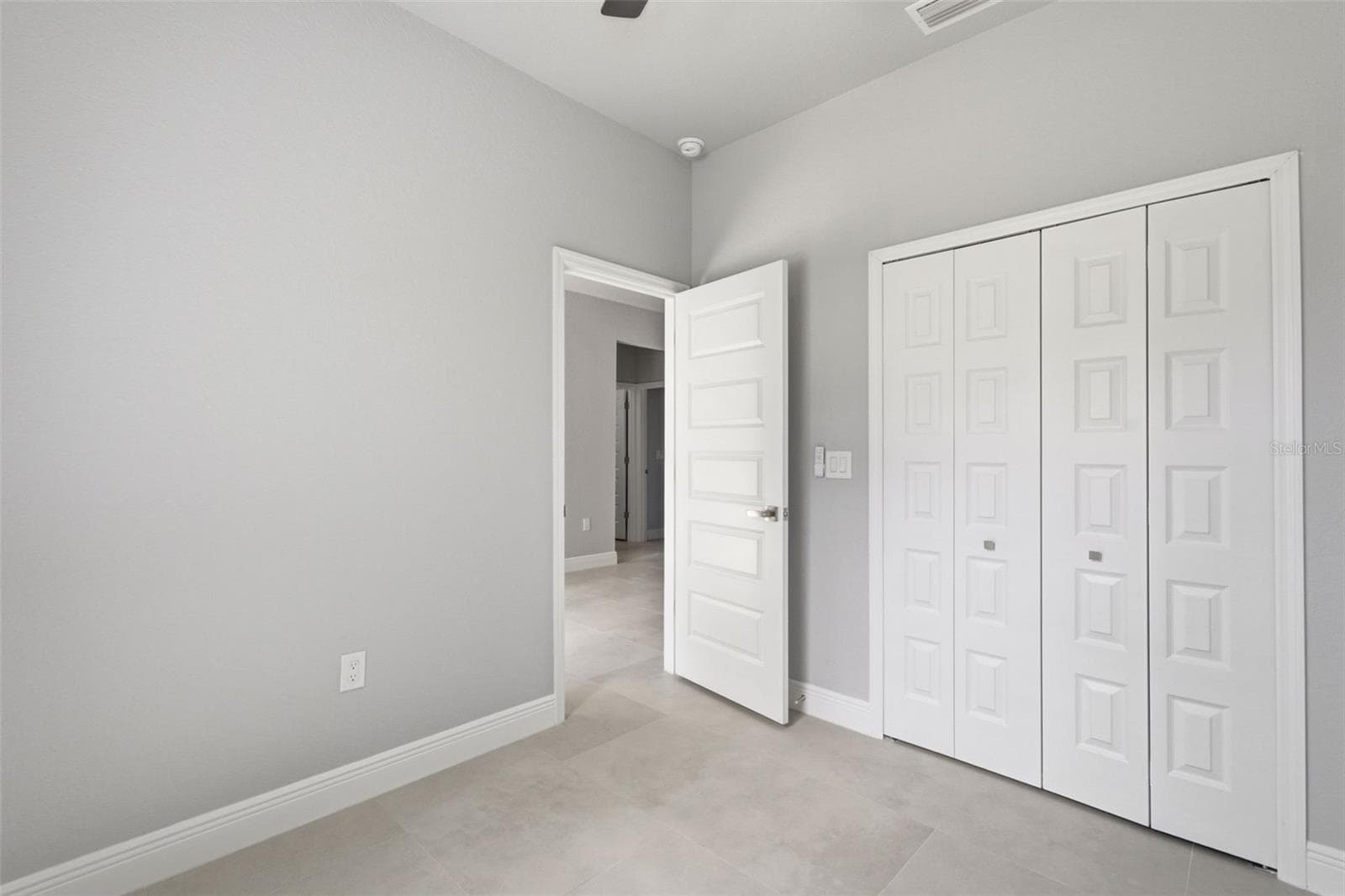 2830 BILLBERRY STREET — photo 10 of 42