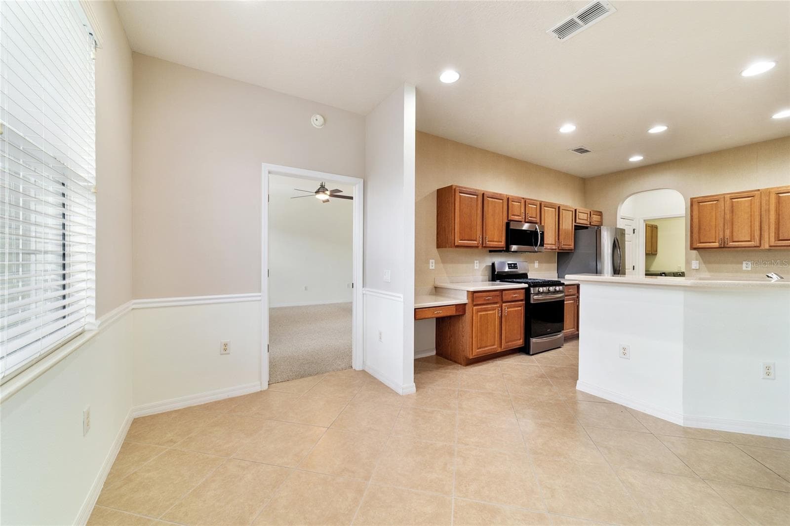 8907 84TH CIRCLE — photo 37 of 63