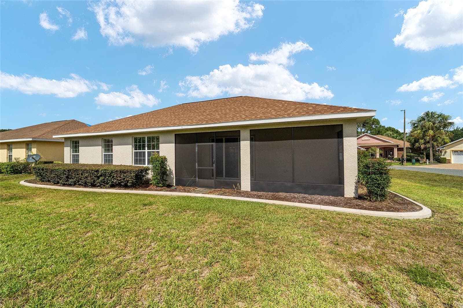 8907 84TH CIRCLE — photo 16 of 63