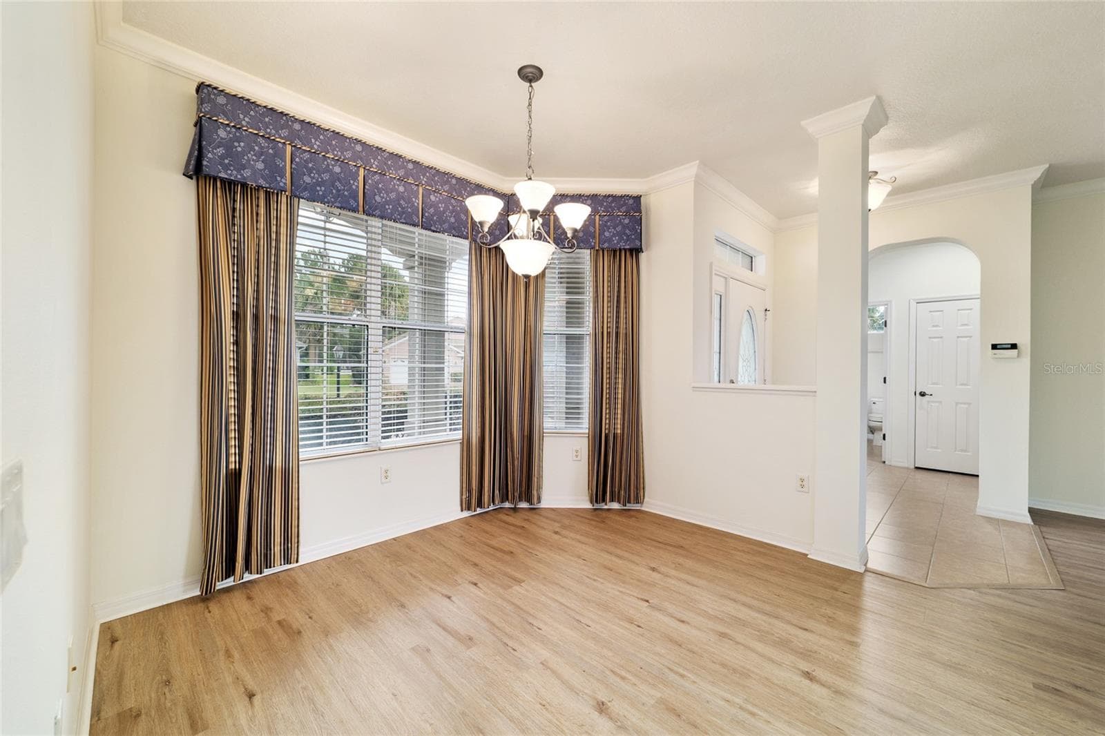 8907 84TH CIRCLE — photo 34 of 63