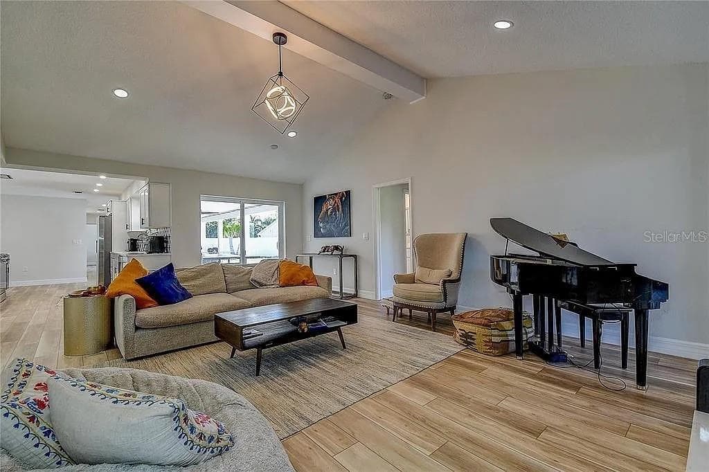 4723 THOMAS HOBY PLACE — photo 4 of 26