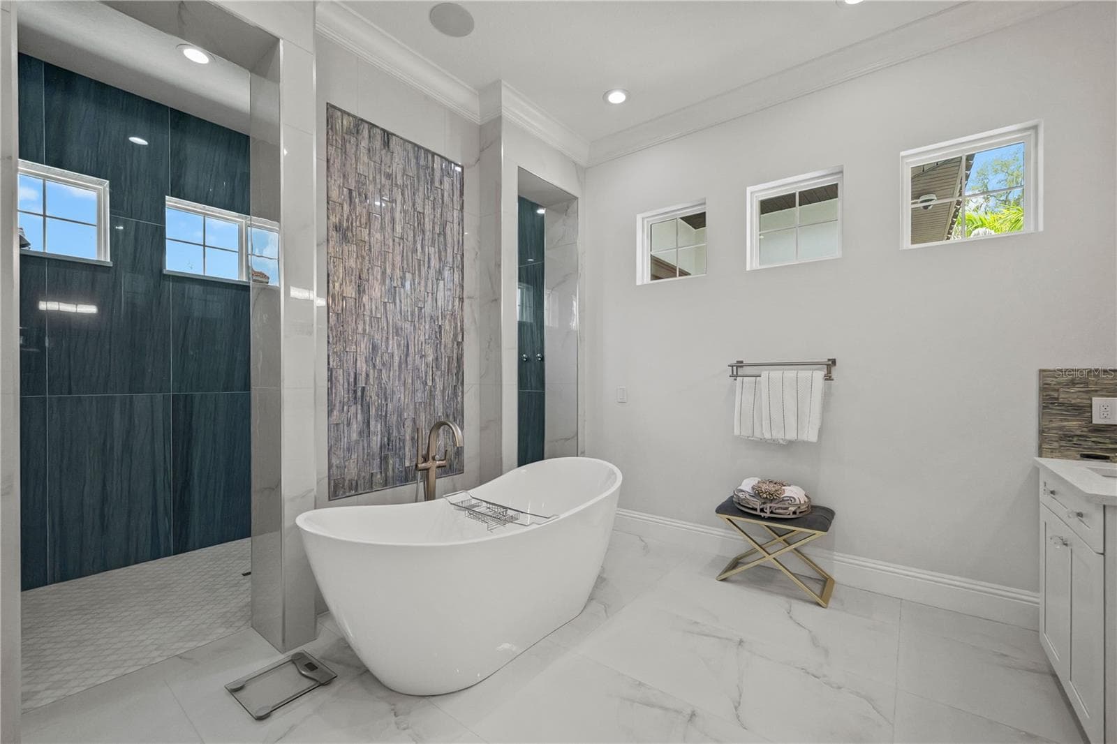 3317 CRENSHAW LAKE ROAD — photo 33 of 73