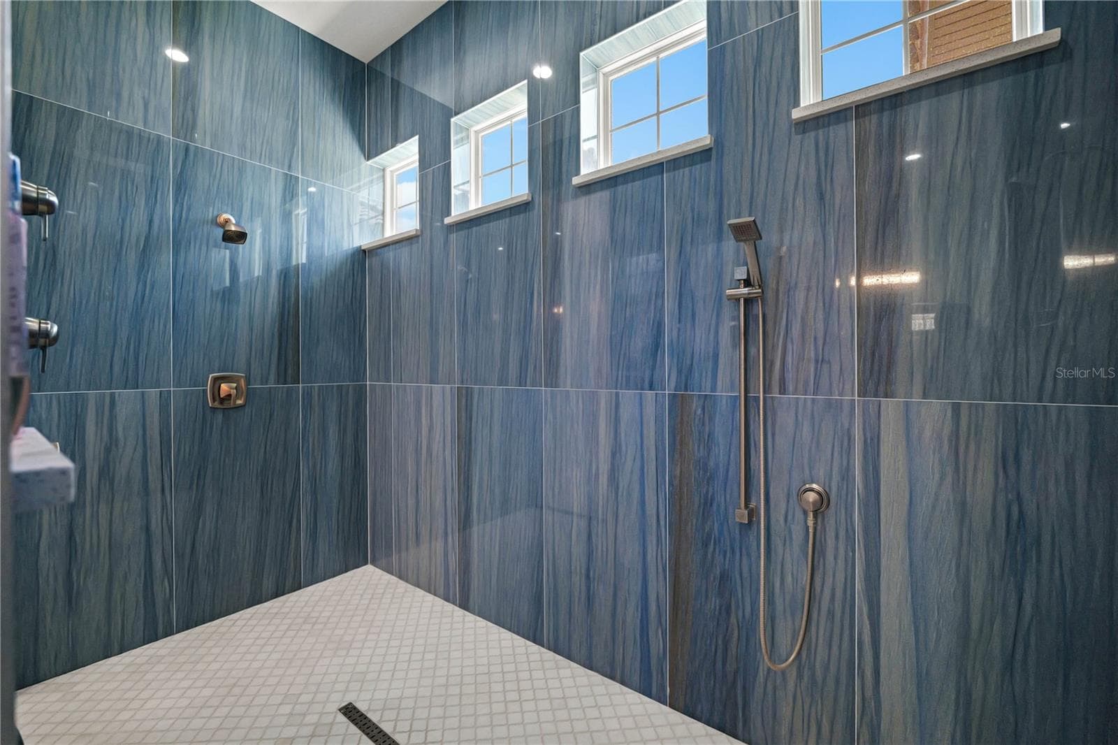 3317 CRENSHAW LAKE ROAD — photo 35 of 73