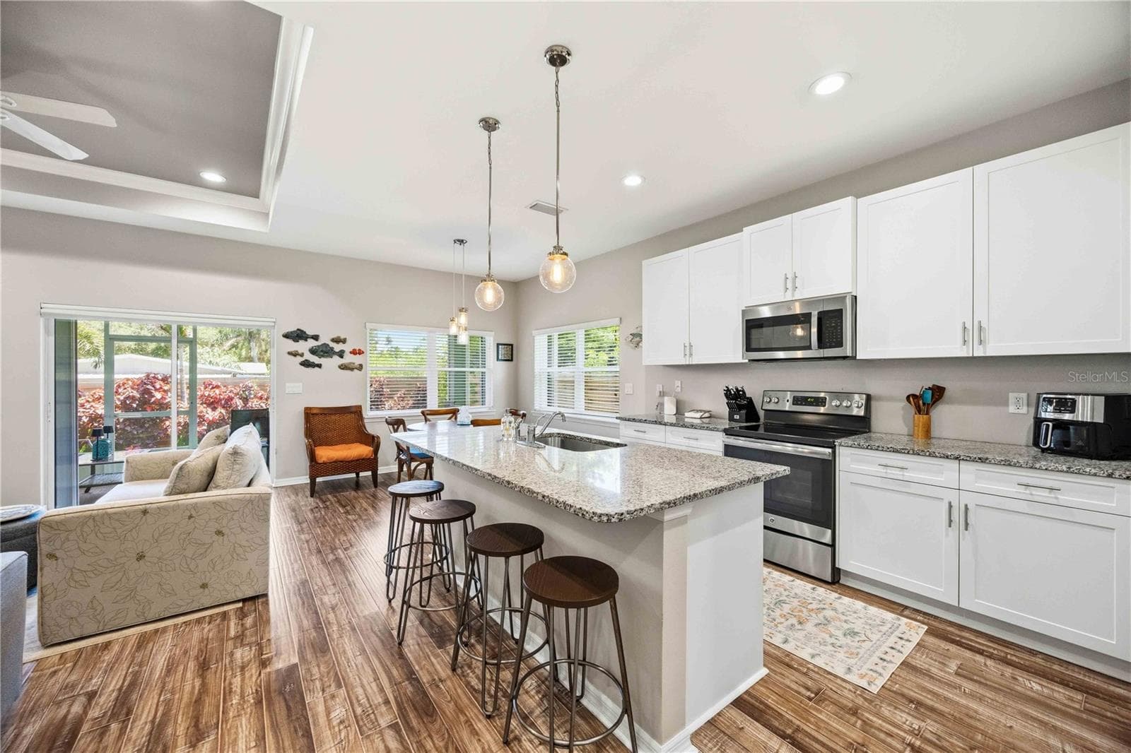 309 PAVONIA ROAD — photo 11 of 57