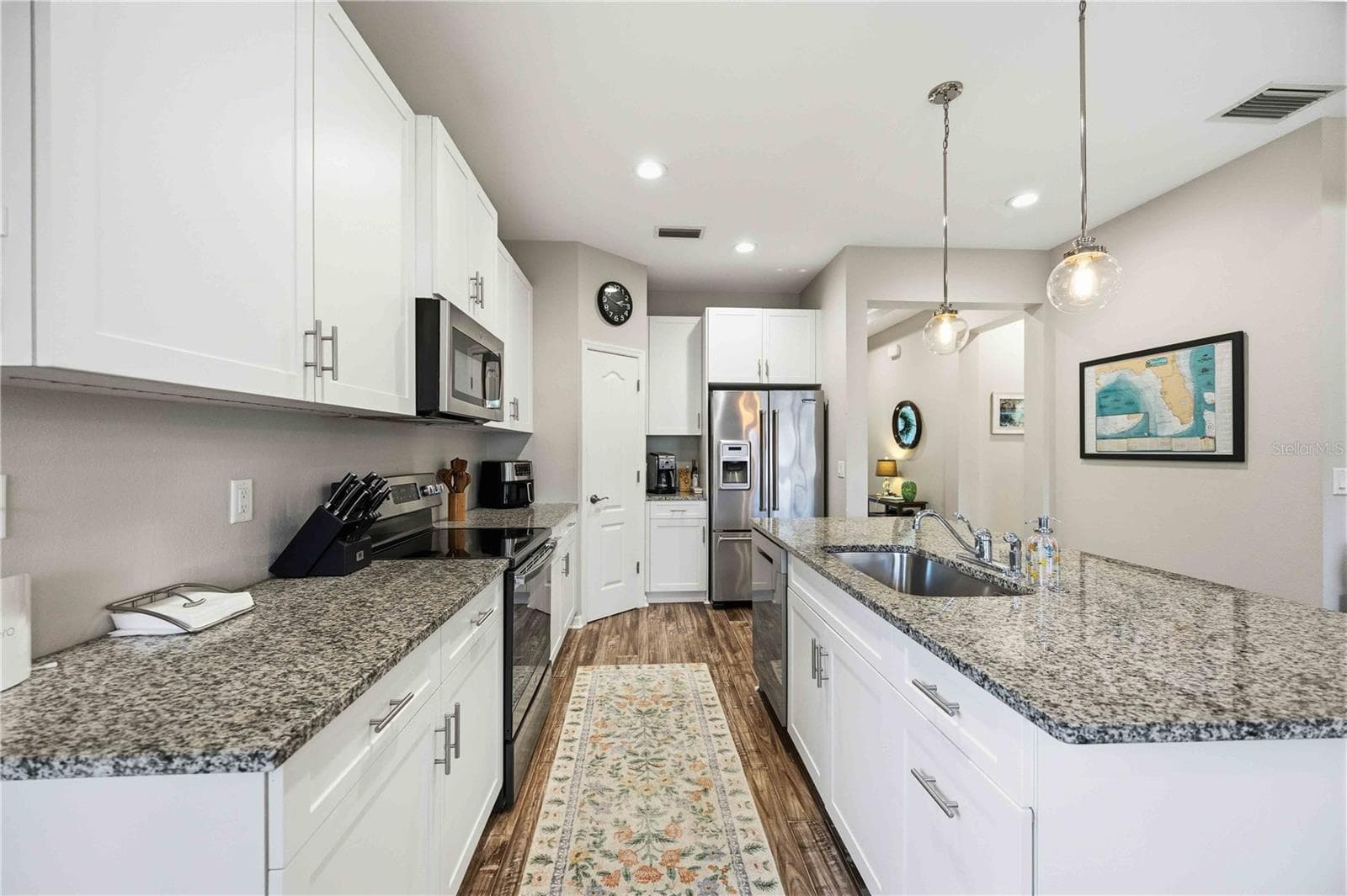 309 PAVONIA ROAD — photo 13 of 57