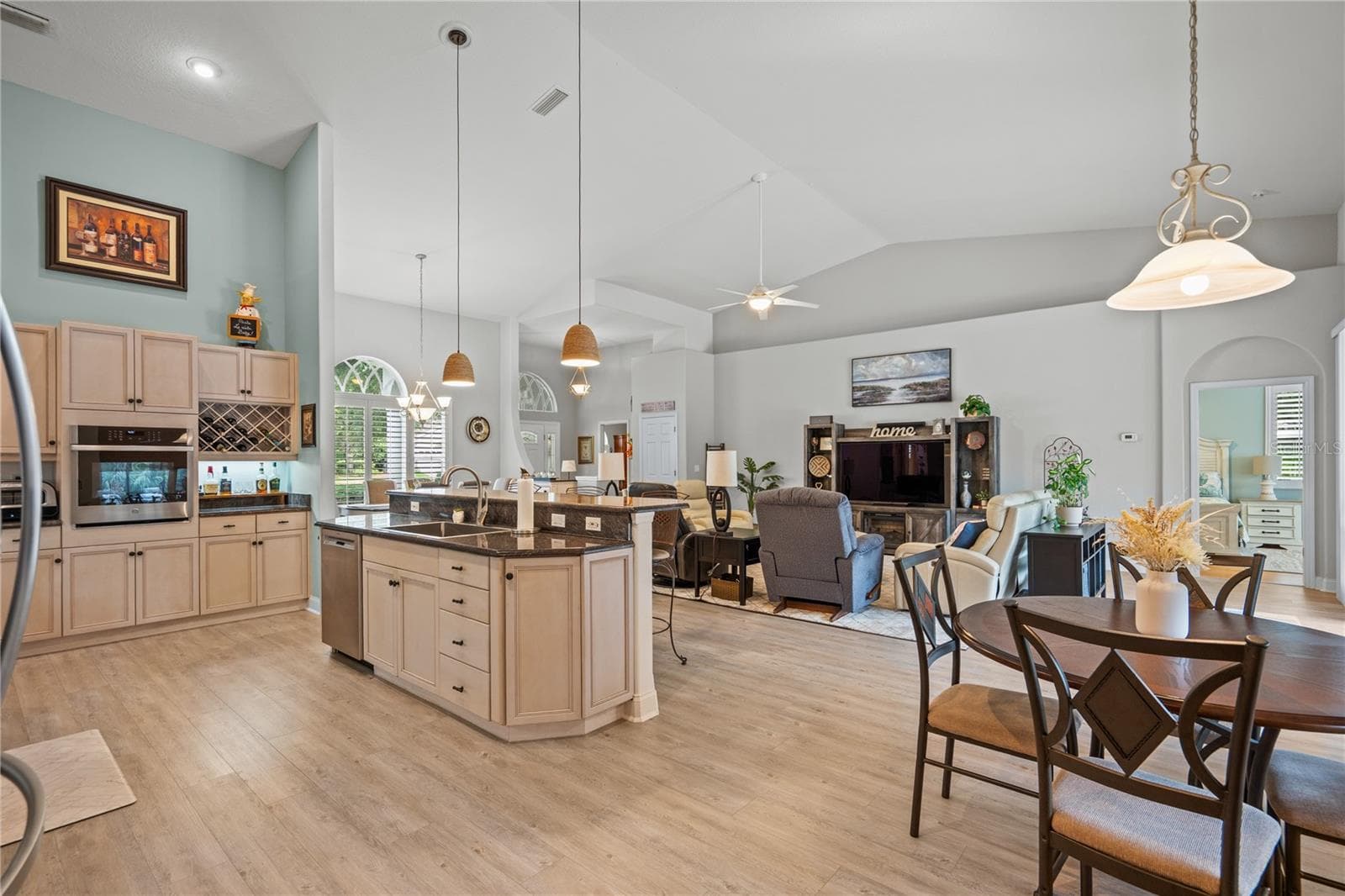 3749 BELFAST CIRCLE — photo 13 of 60