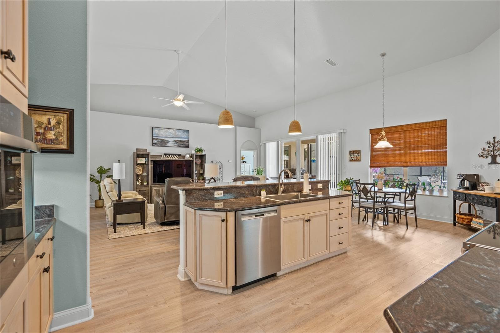 3749 BELFAST CIRCLE — photo 11 of 60