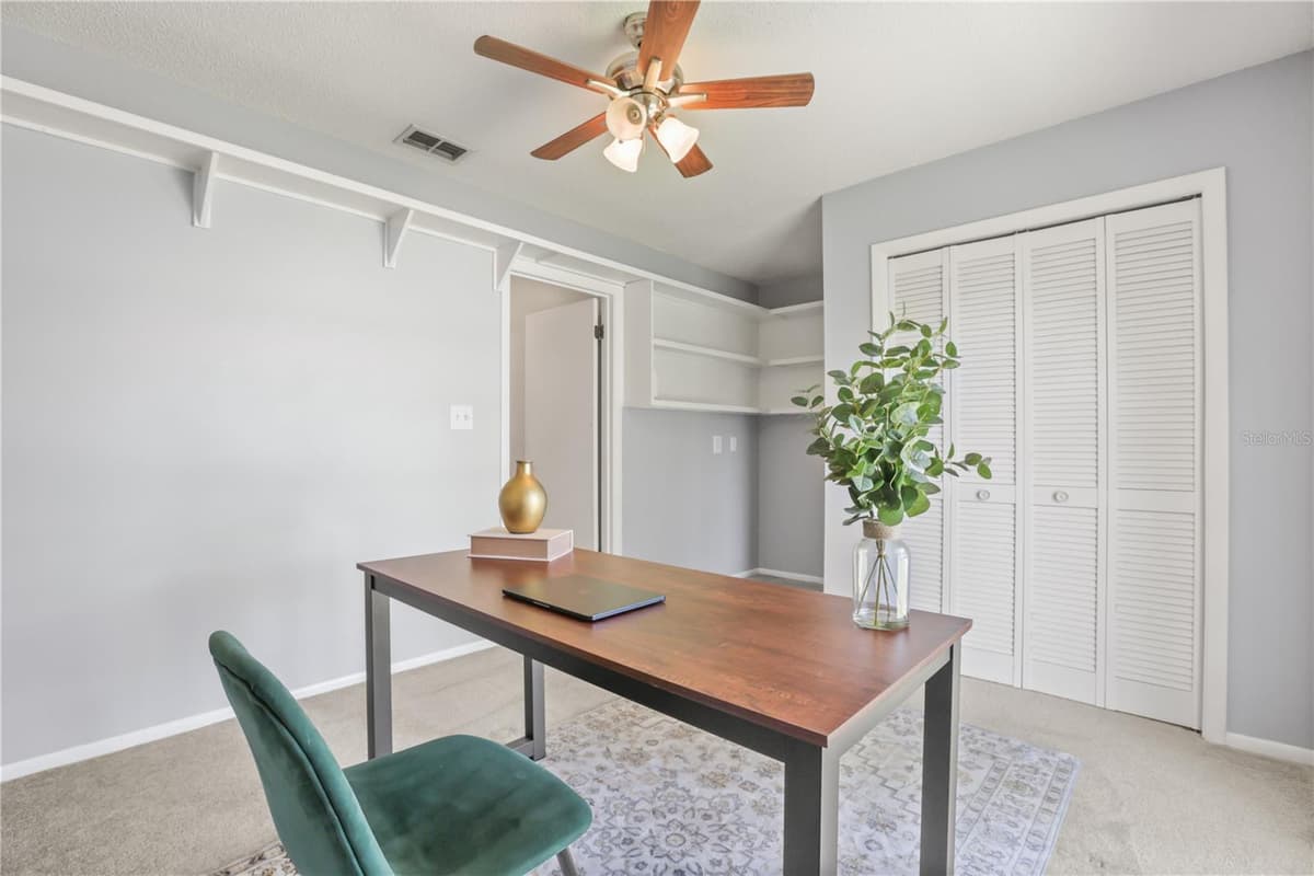 2635 LAKE LANDING BOULEVARD — photo 11 of 32