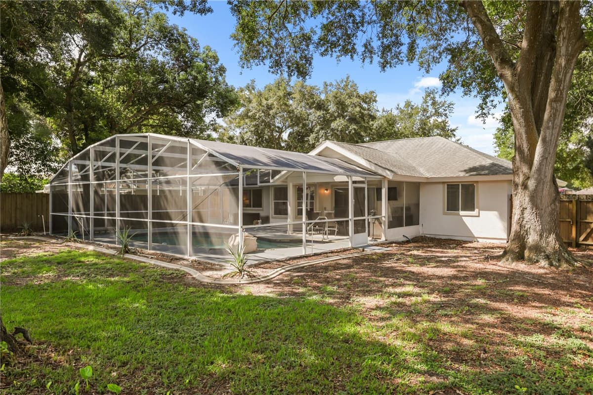 2635 LAKE LANDING BOULEVARD — photo 26 of 32