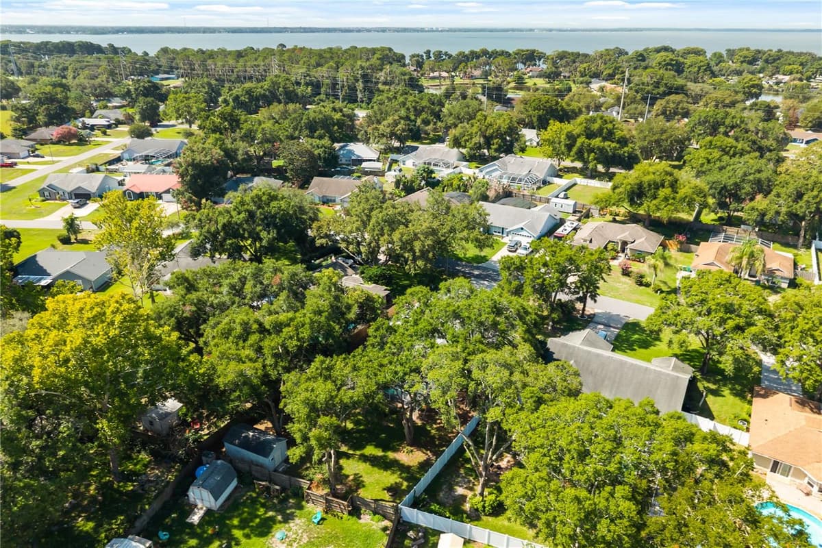 2635 LAKE LANDING BOULEVARD — photo 32 of 32