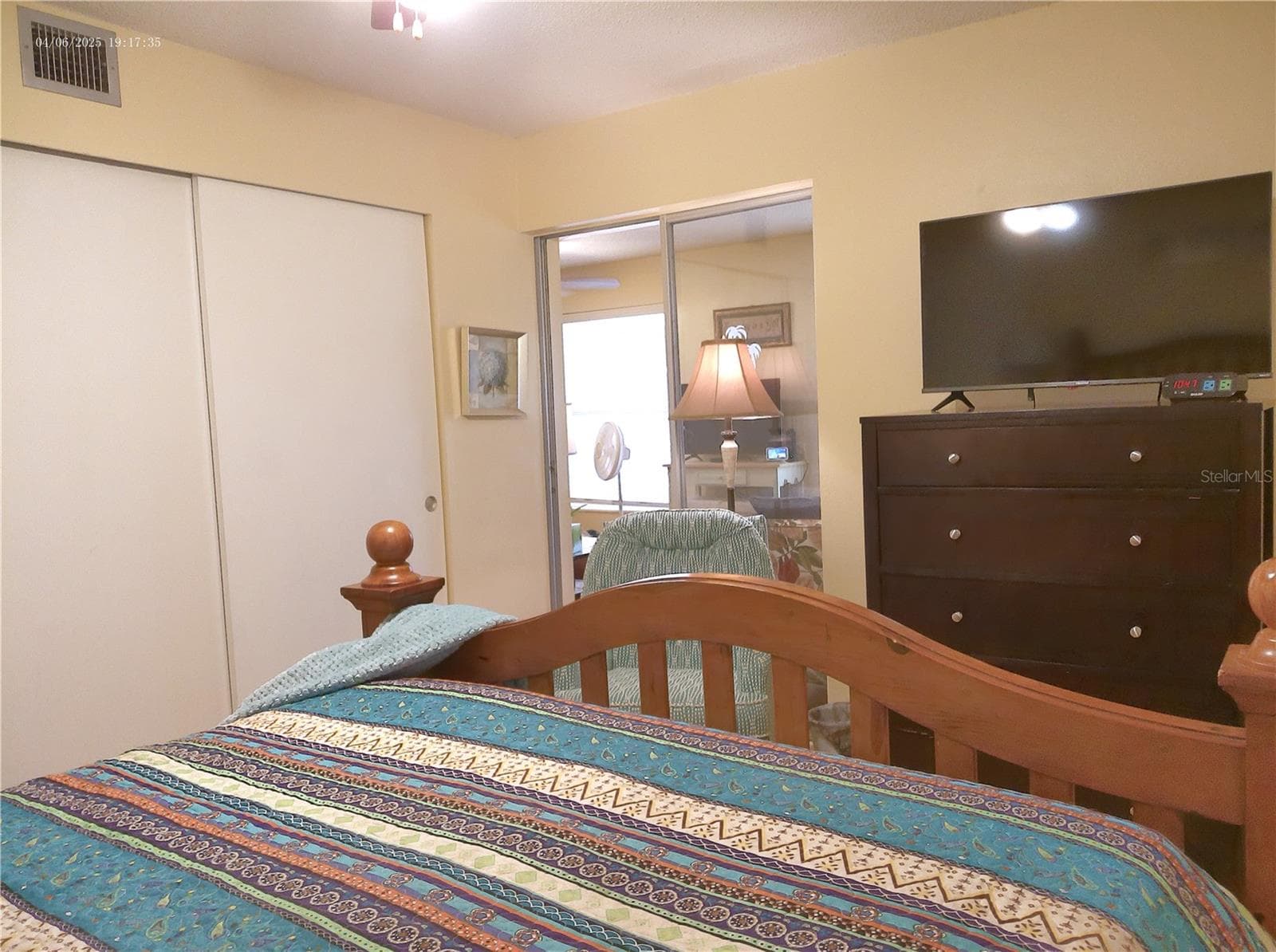 2457 ECUADORIAN WAY — photo 23 of 77