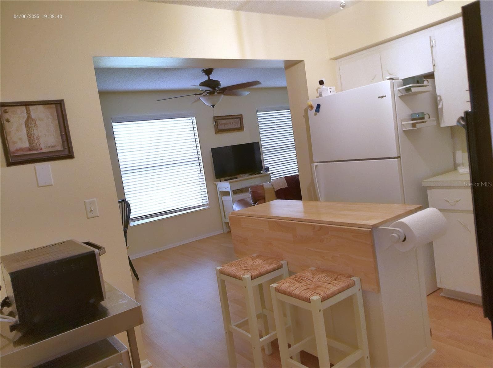 2457 ECUADORIAN WAY — photo 17 of 77