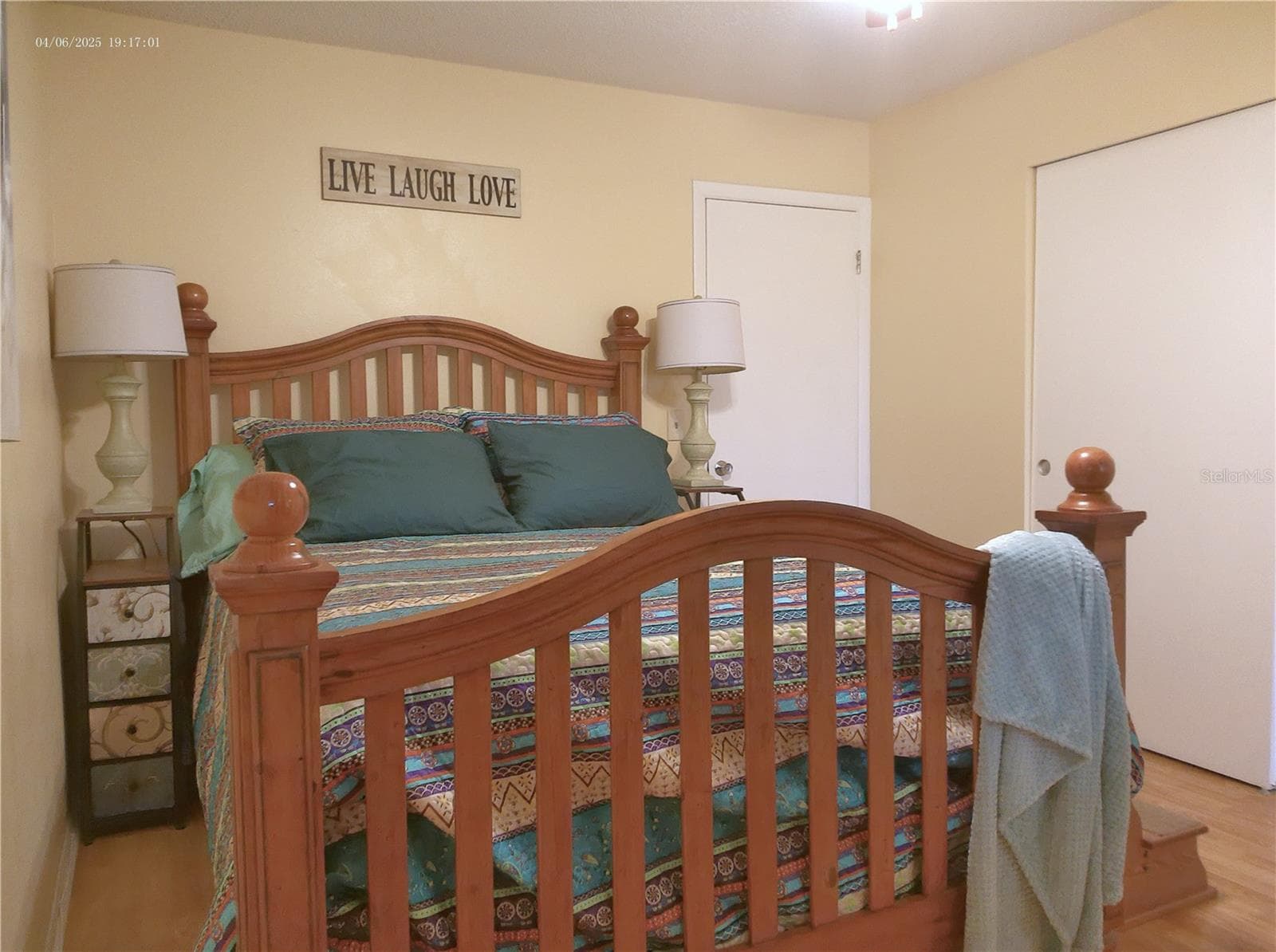2457 ECUADORIAN WAY — photo 21 of 77