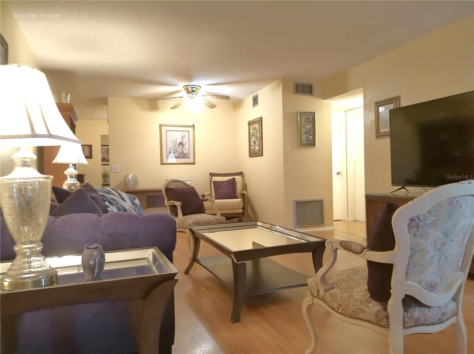 2457 ECUADORIAN WAY — photo 9 of 77