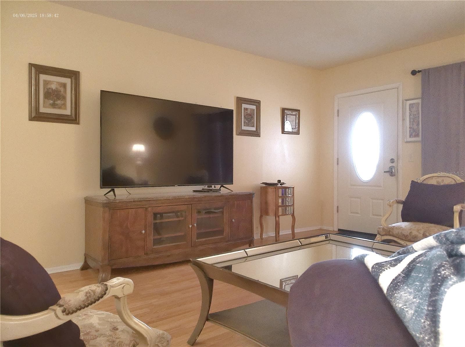 2457 ECUADORIAN WAY — photo 7 of 77