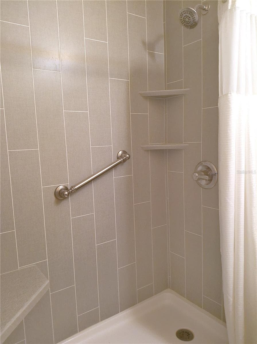 2457 ECUADORIAN WAY — photo 28 of 77