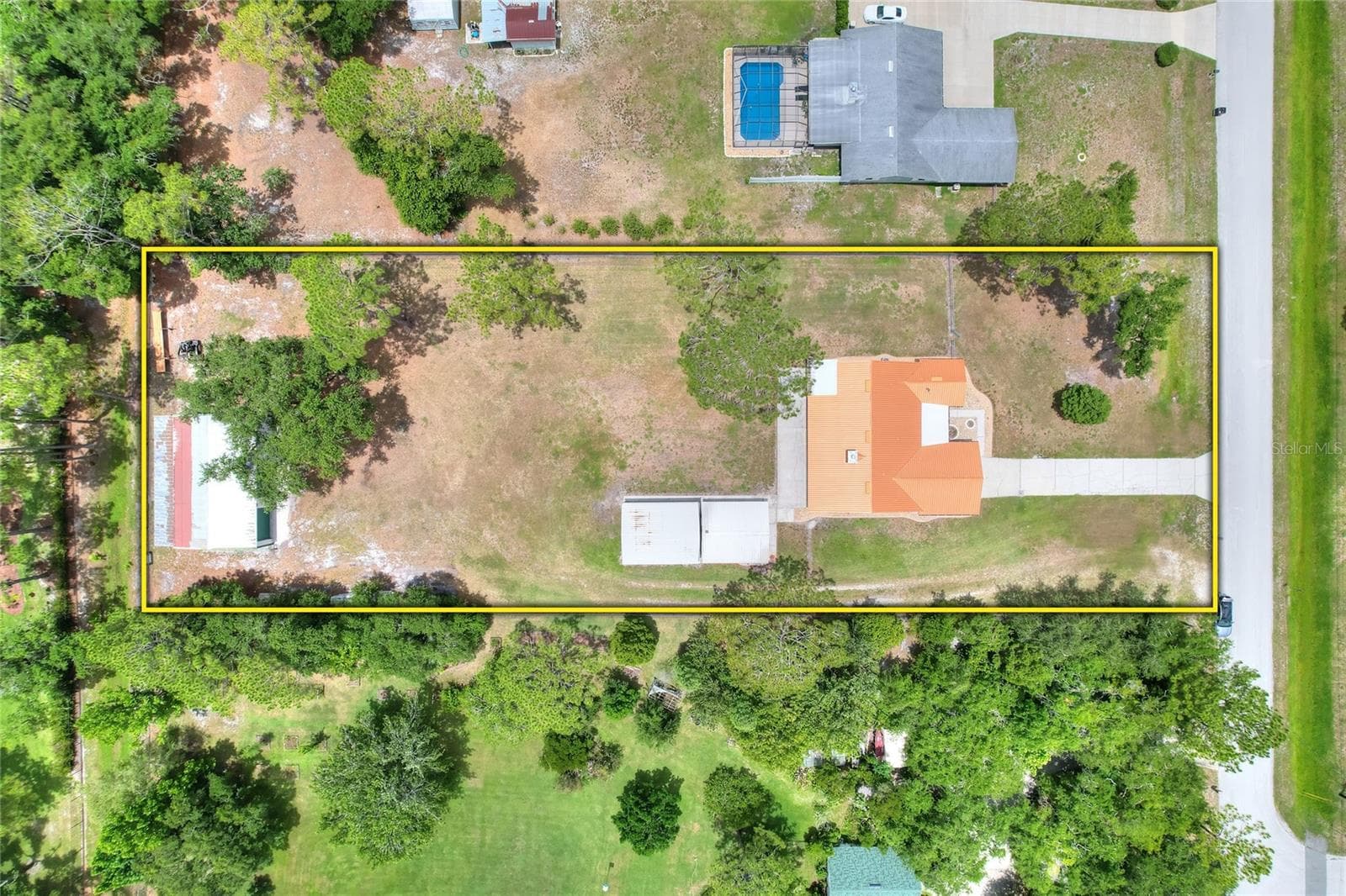 4520 LOG CABIN DRIVE — photo 4 of 54