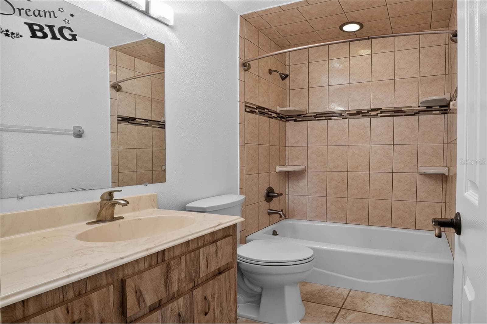 4520 LOG CABIN DRIVE — photo 25 of 54