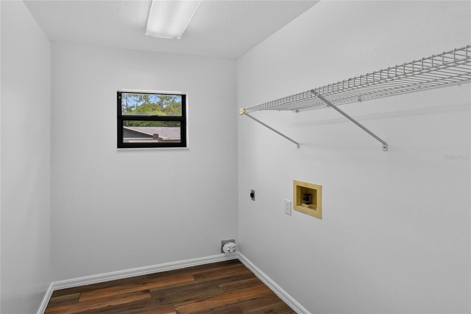 4520 LOG CABIN DRIVE — photo 19 of 54