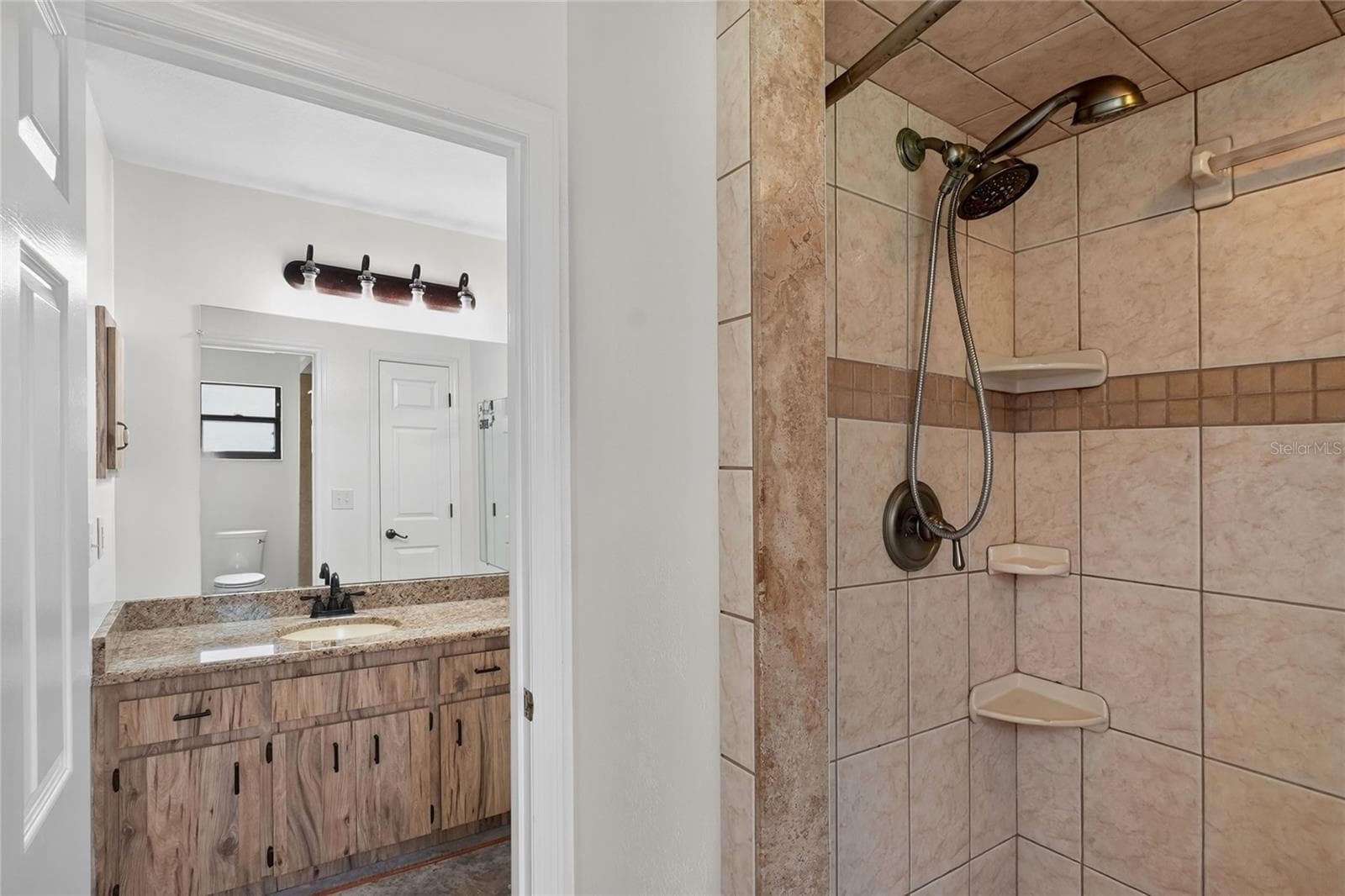 4520 LOG CABIN DRIVE — photo 24 of 54