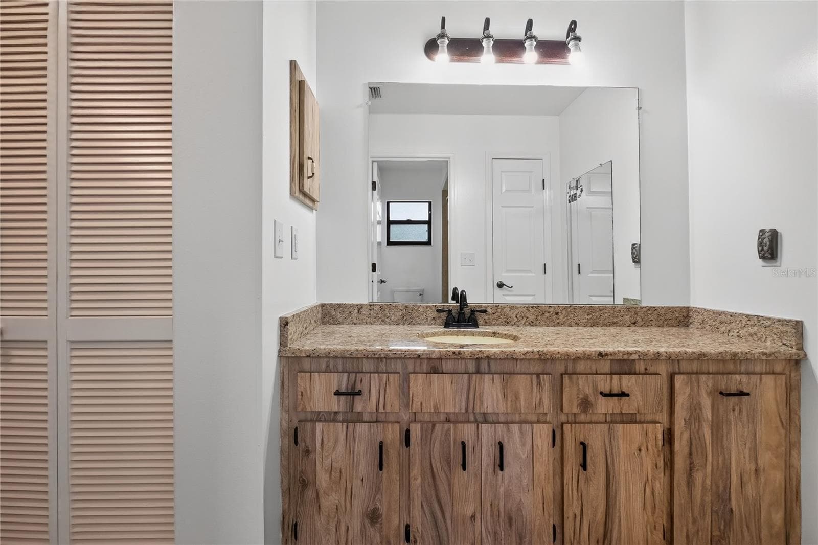 4520 LOG CABIN DRIVE — photo 17 of 54