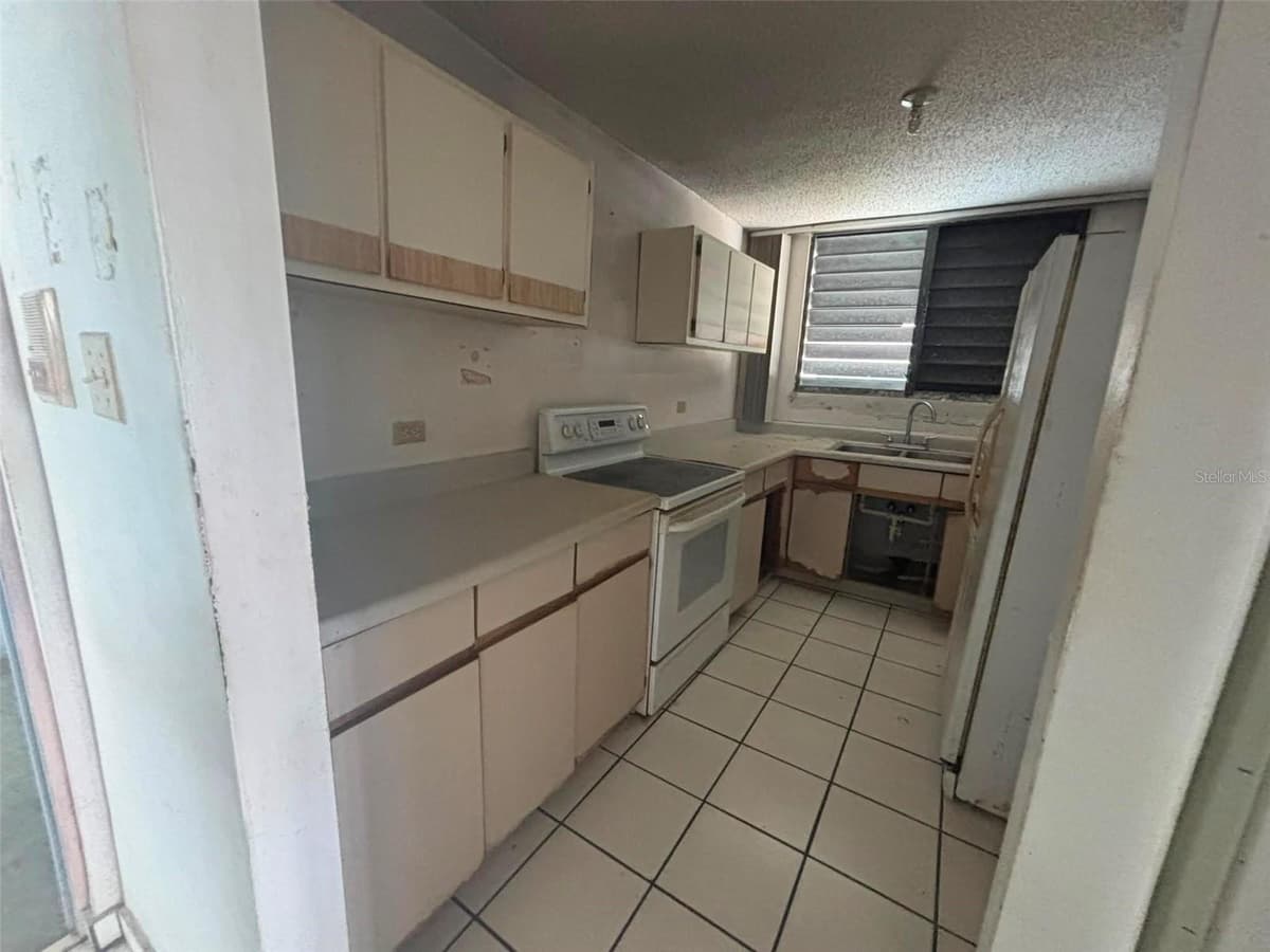 81 Mayaguez Street Apt 32 CONDO FRENCH PLAZA — photo 4 of 11