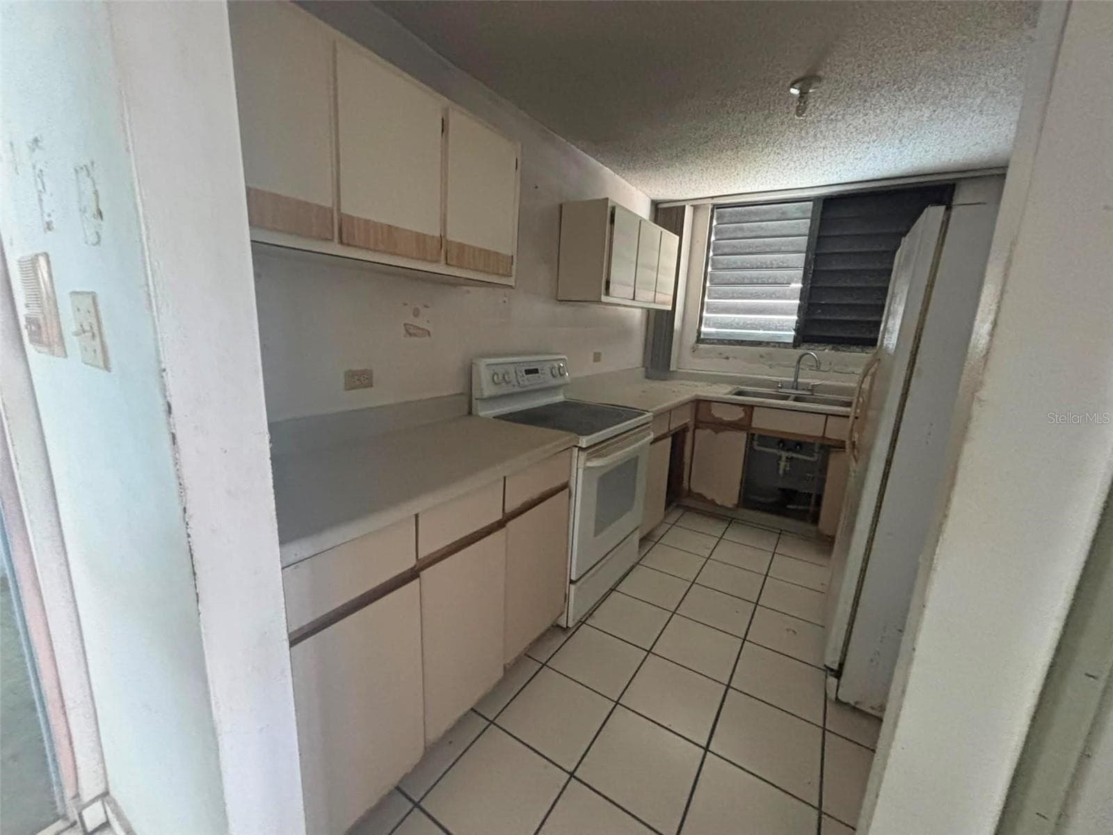 81 Mayaguez Street Apt 32 CONDO FRENCH PLAZA — photo 4 of 11