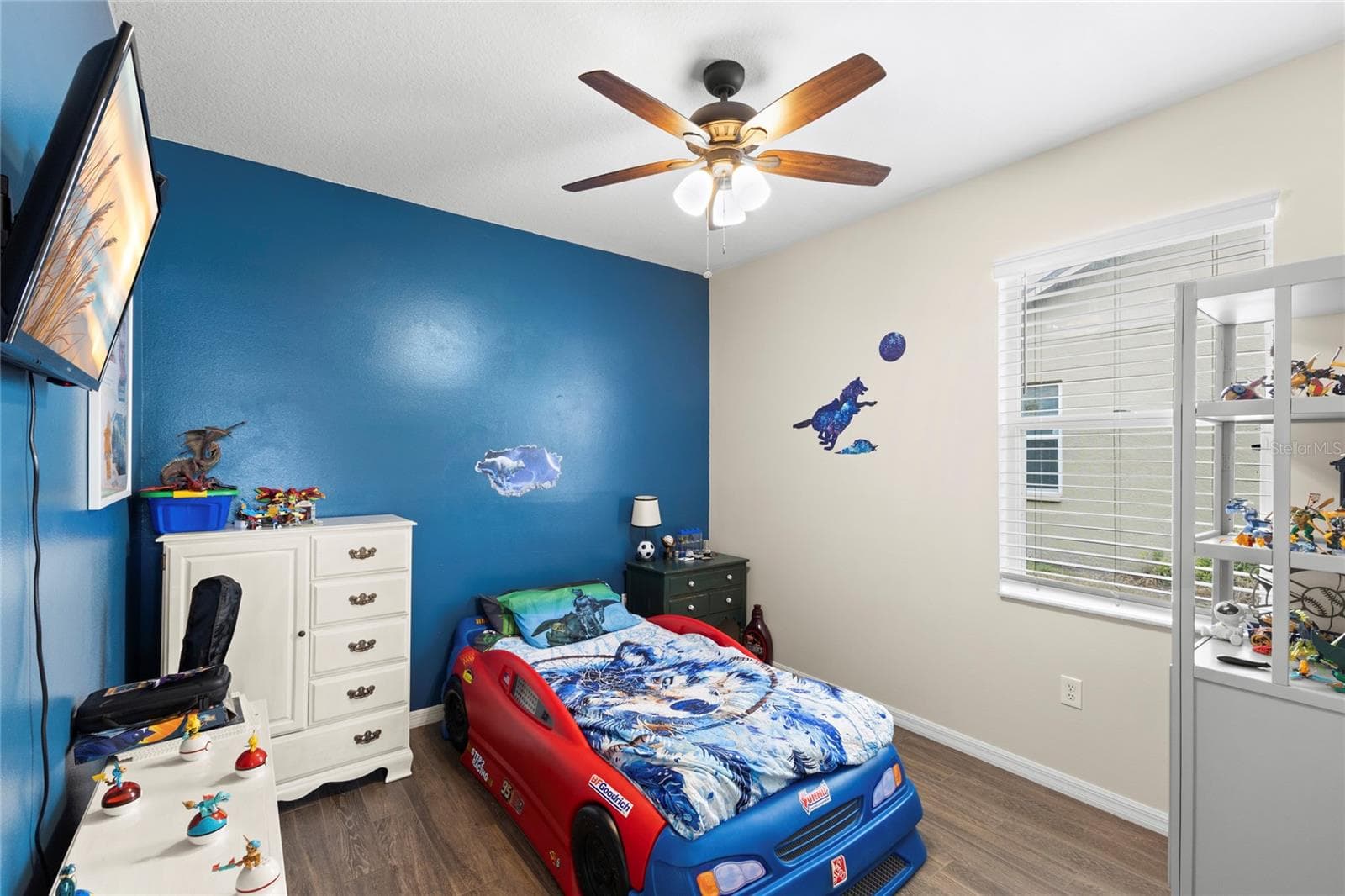 4038 LITHIA RIDGE BOULEVARD — photo 23 of 49