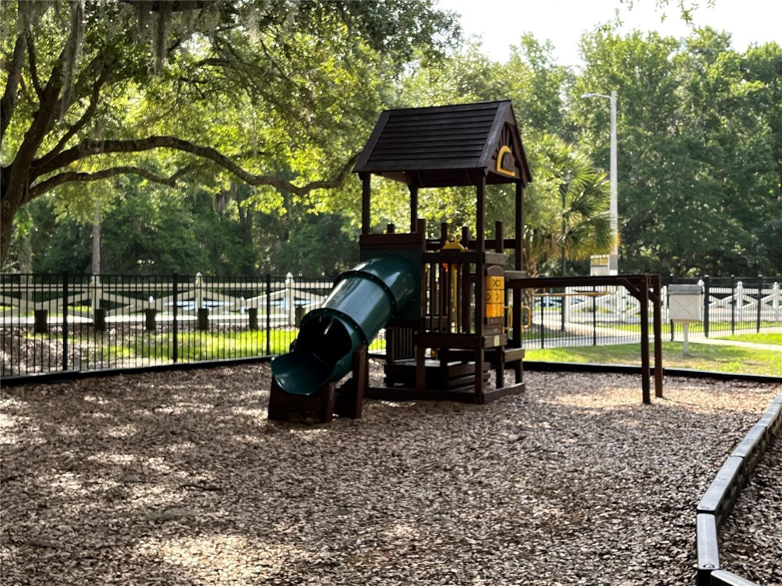4038 LITHIA RIDGE BOULEVARD — photo 48 of 49