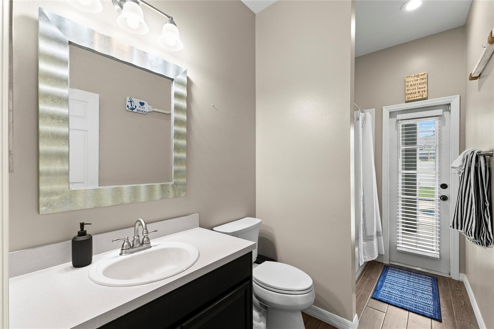 4038 LITHIA RIDGE BOULEVARD — photo 24 of 49