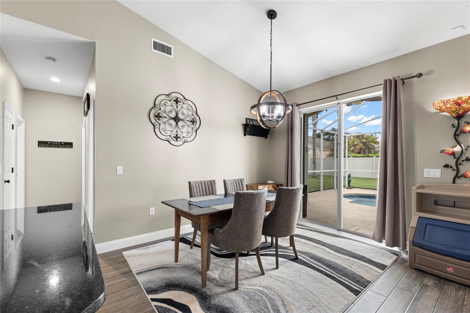 4038 LITHIA RIDGE BOULEVARD — photo 12 of 49