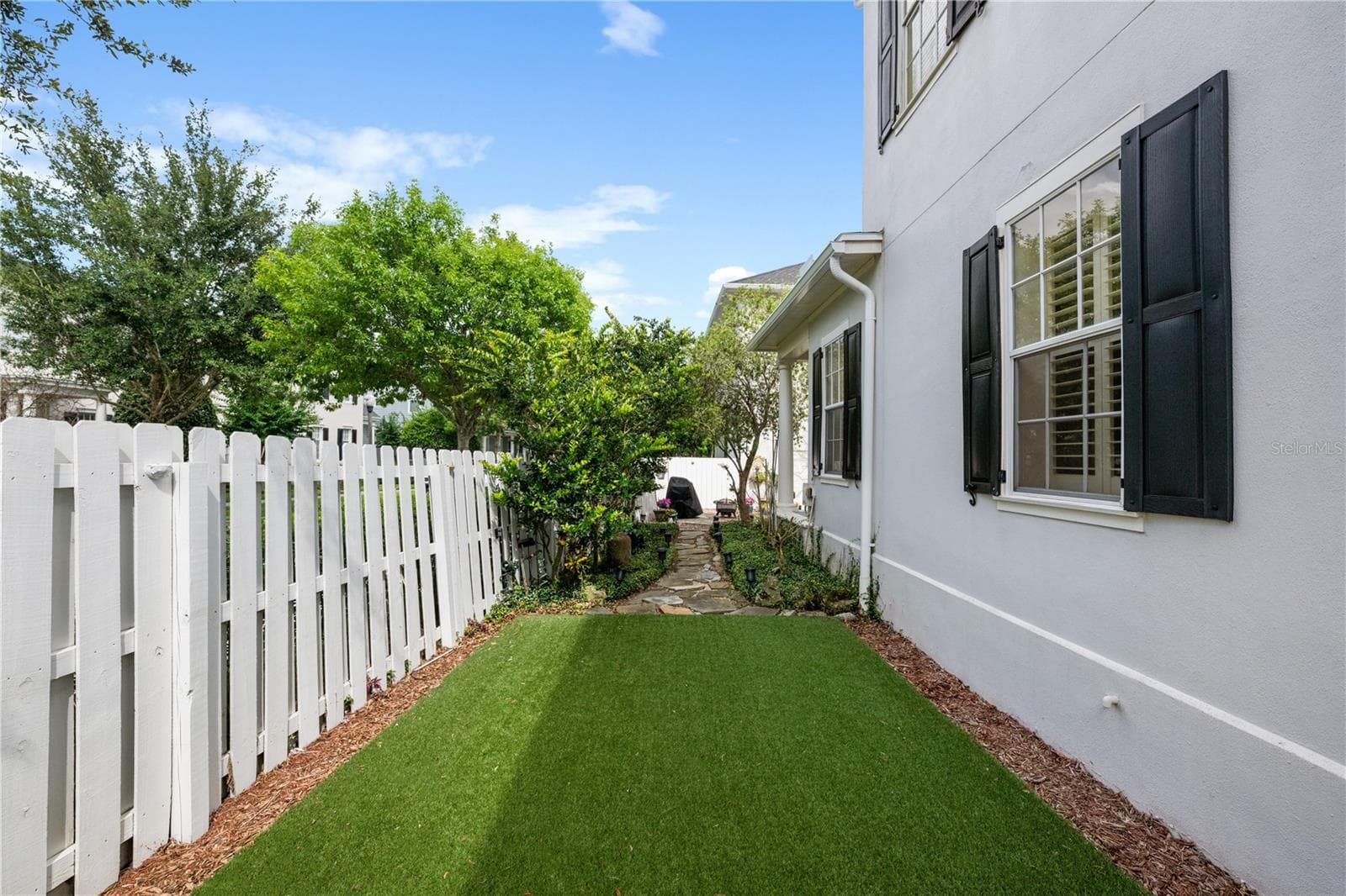 2293 OSPREY AVENUE — photo 33 of 45