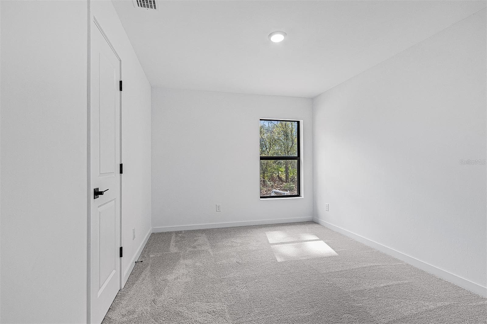 4081 LONGWELL LANE — photo 19 of 20