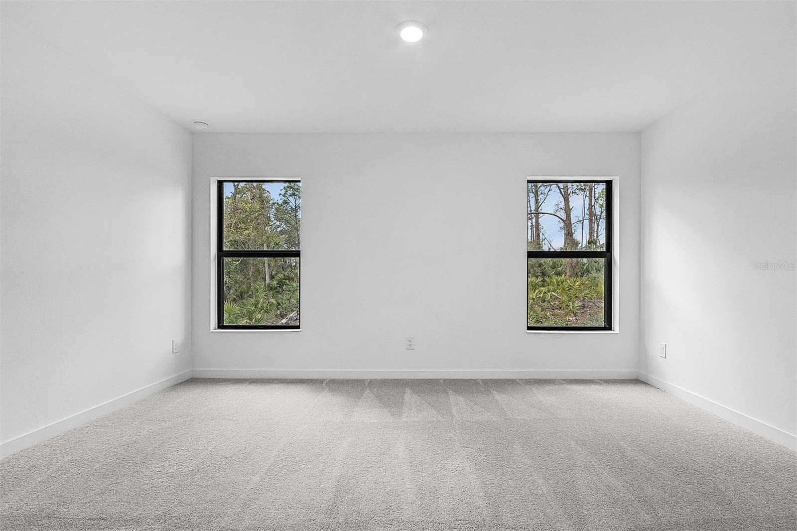 4081 LONGWELL LANE — photo 13 of 20