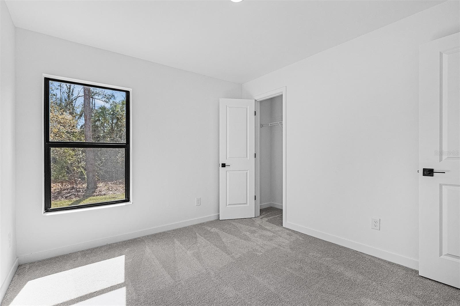 4081 LONGWELL LANE — photo 18 of 20
