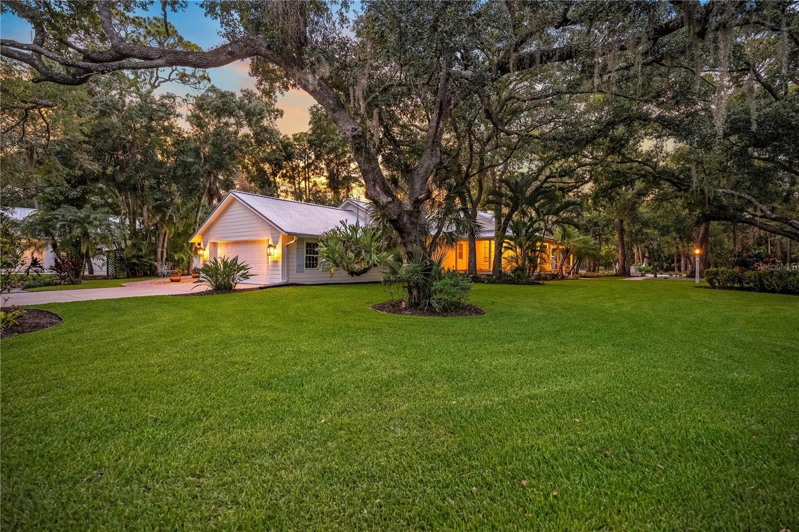 2810 SARASOTA GOLF CLUB BOULEVARD — photo 74 of 94
