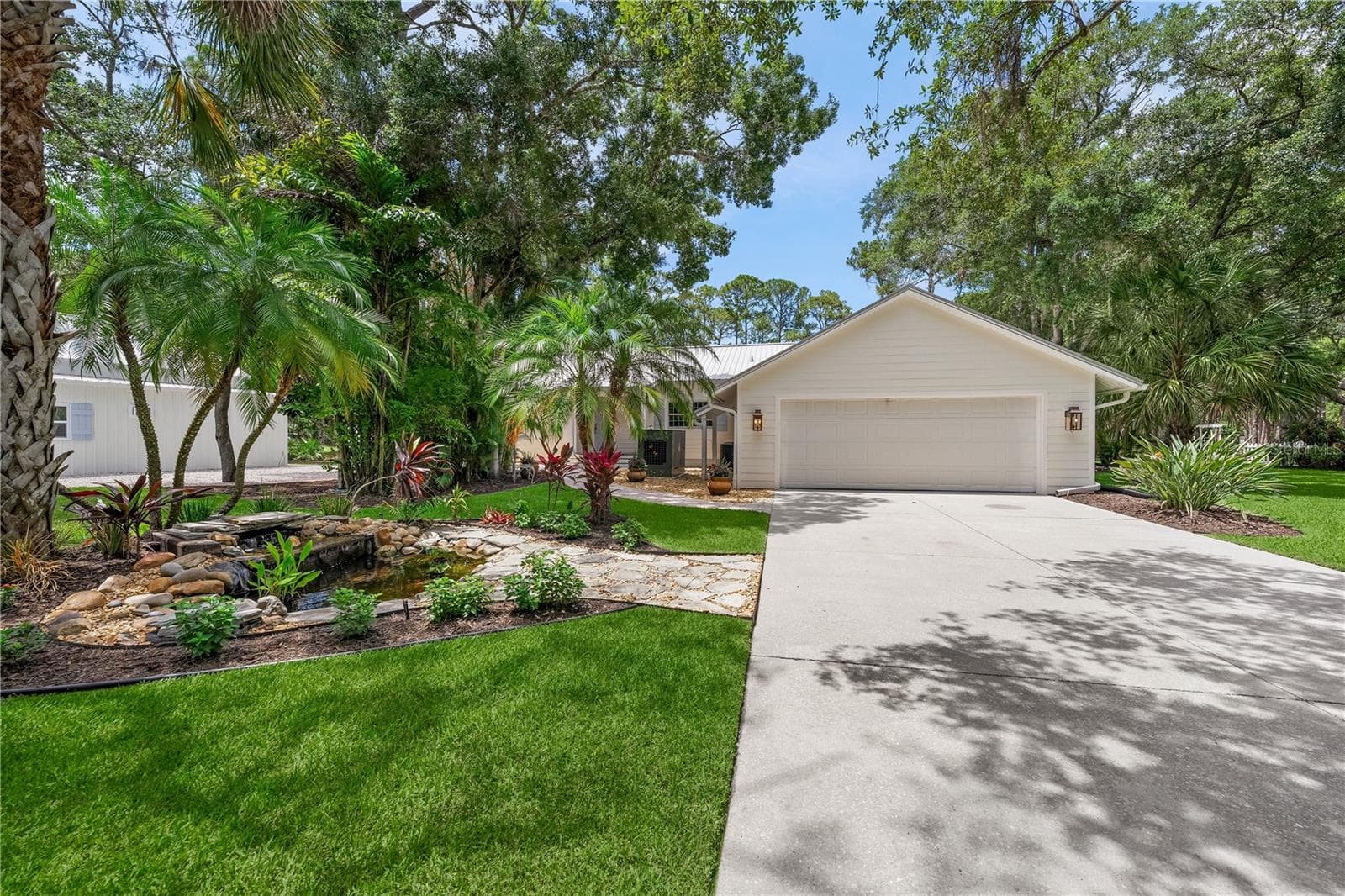 2810 SARASOTA GOLF CLUB BOULEVARD — photo 12 of 94