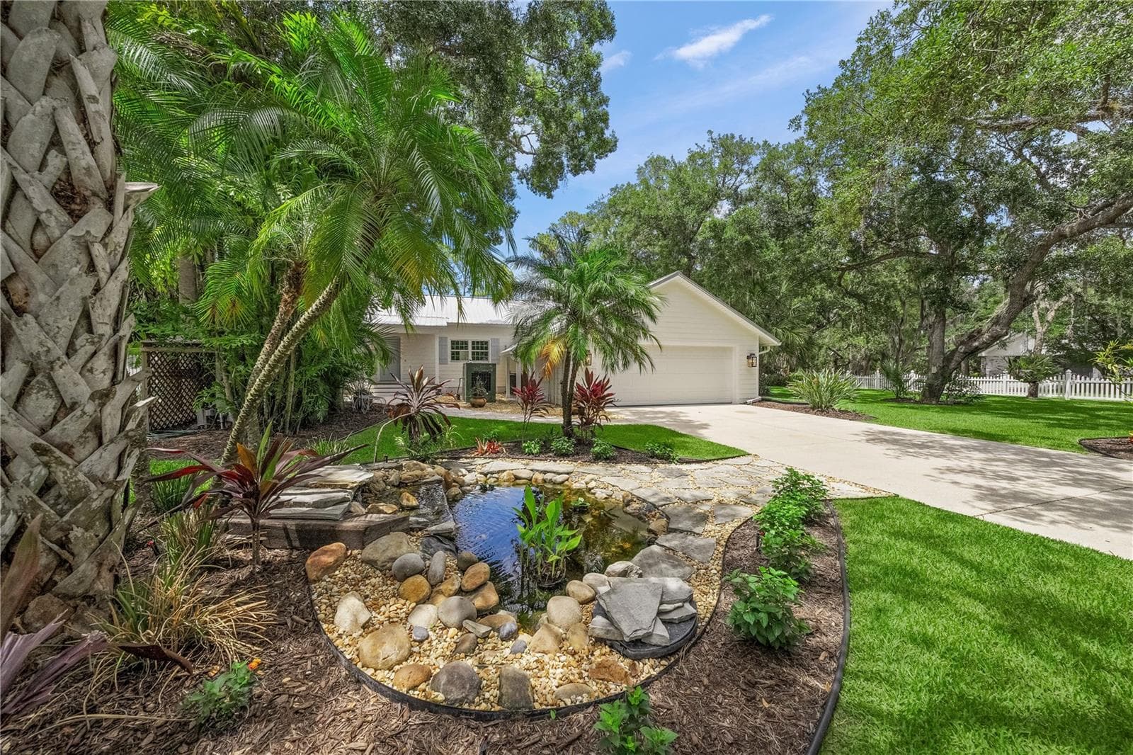 2810 SARASOTA GOLF CLUB BOULEVARD — photo 13 of 94