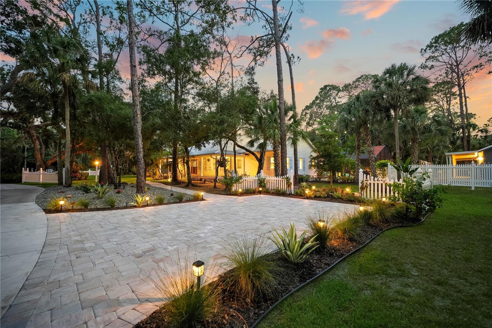 2810 SARASOTA GOLF CLUB BOULEVARD — photo 77 of 94