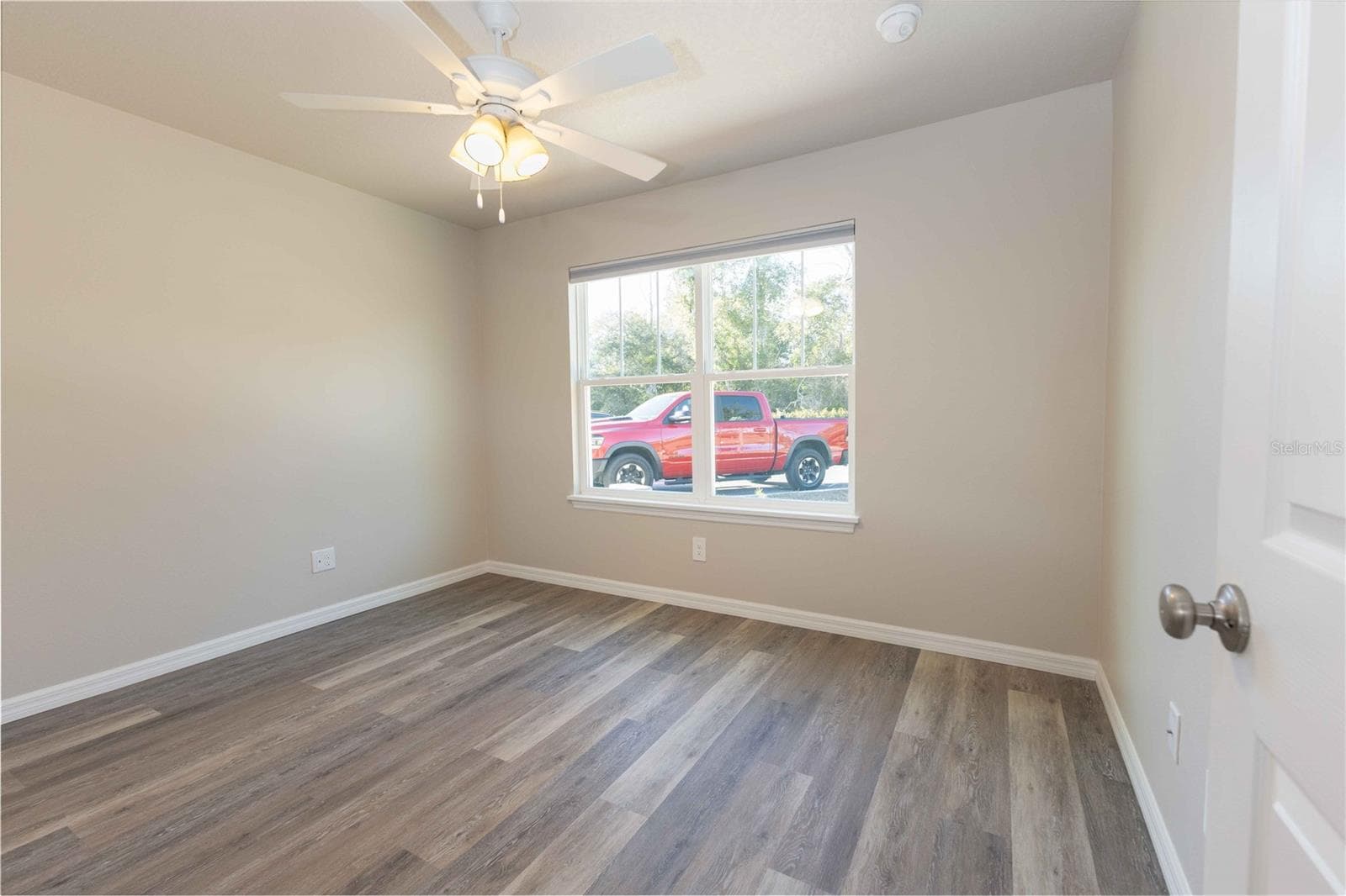 1342 COTTAGE CIRCLE — photo 12 of 15