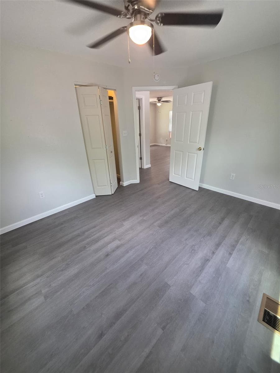 811 MERRIDALE AVENUE — photo 7 of 19
