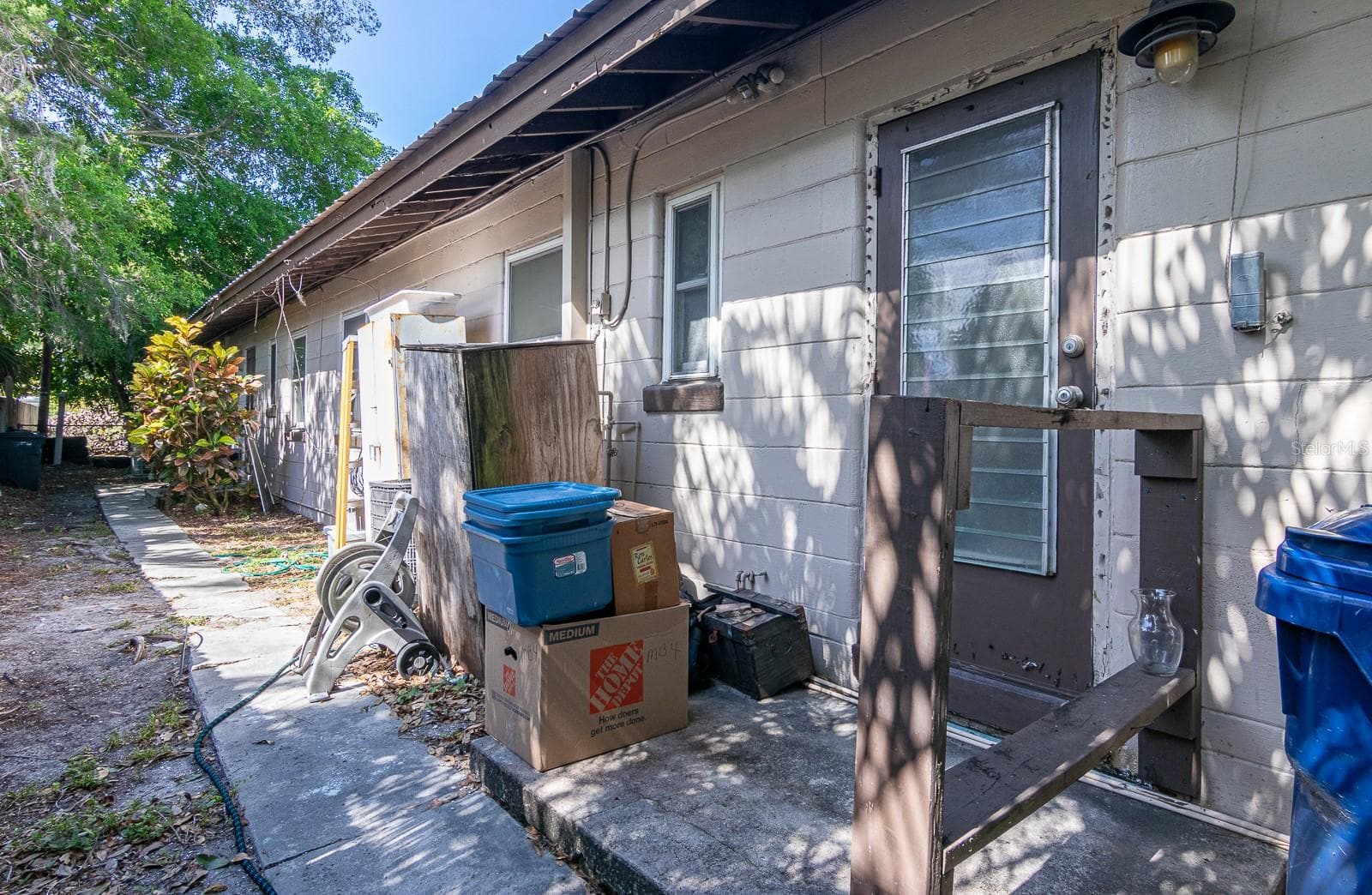 2110 PALM TERRACE — photo 34 of 41